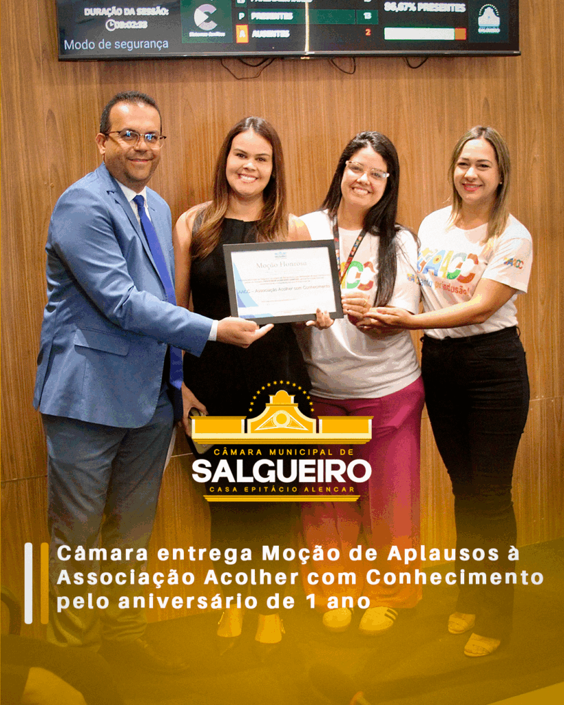 Câmara entrega Moção de Aplausos à Associação Acolher com Conhecimento pelo aniversário de 1 ano
